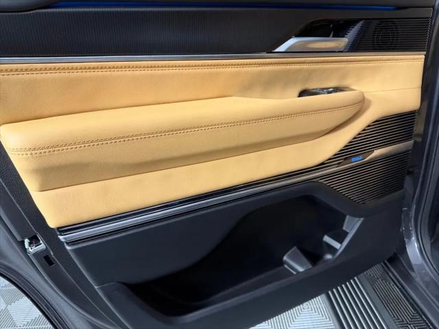 2025 Jeep Grand Wagoneer Series III Obsidian 4x4