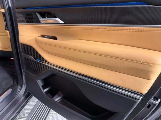 2025 Jeep Grand Wagoneer Series III Obsidian 4x4
