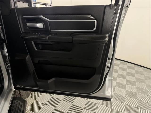 2026 Ram 2500 Big Horn Crew Cab 4x4 6'4" Box