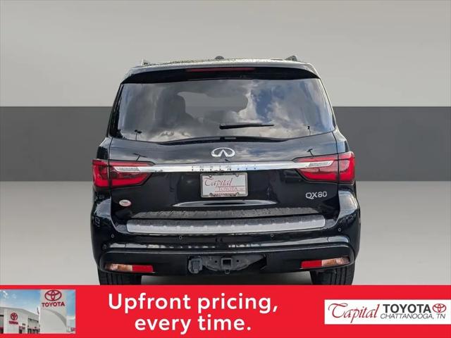 2023 INFINITI QX80 LUXE
