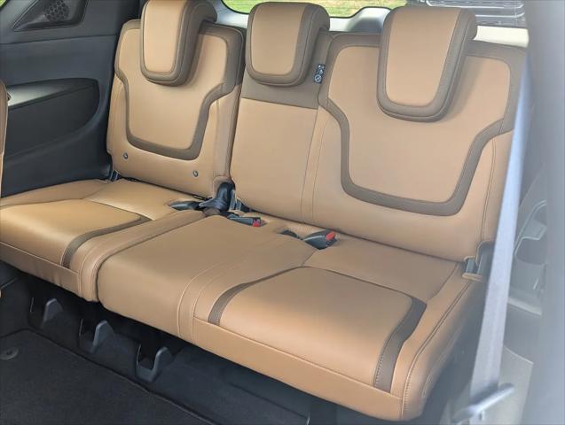 2025 Nissan Armada SL 4WD