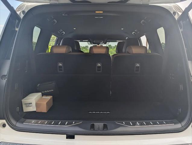 2025 Nissan Armada SL 4WD