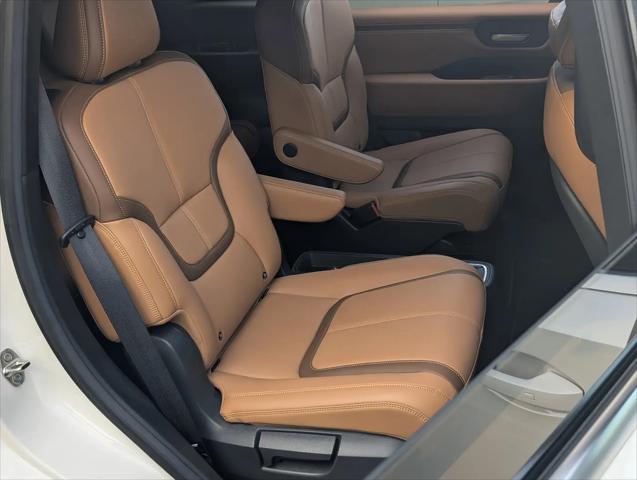 2025 Nissan Armada SL 4WD