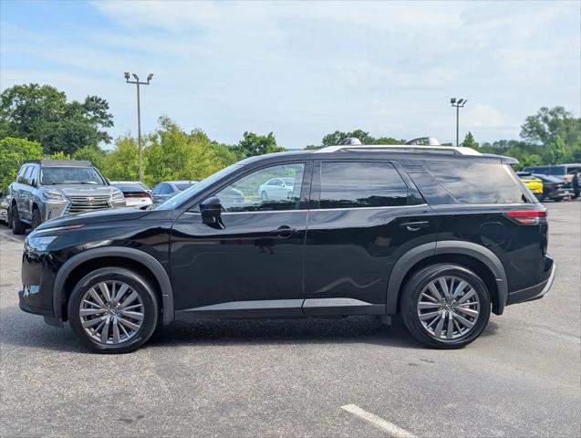 2025 Nissan Pathfinder SL FWD