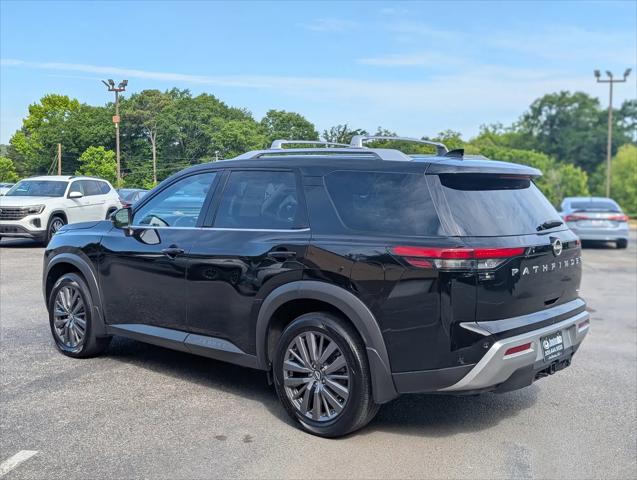 2025 Nissan Pathfinder SL FWD