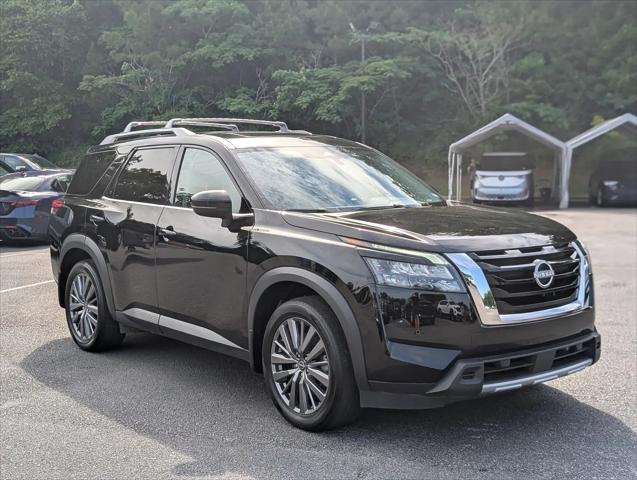 2025 Nissan Pathfinder SL FWD