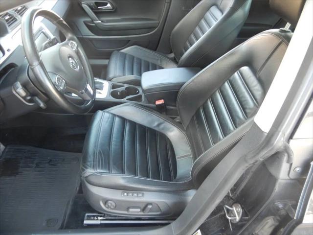 2010 Volkswagen CC Luxury