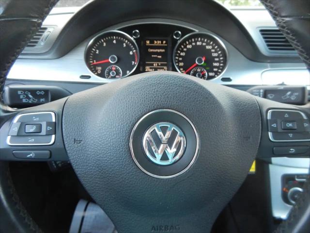 2010 Volkswagen CC Luxury