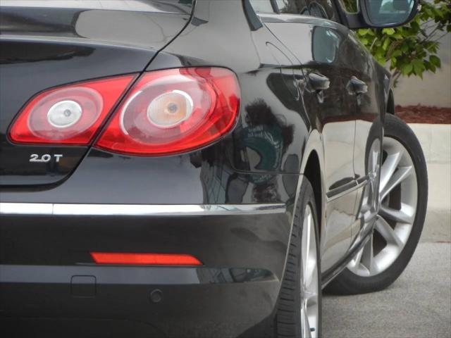 2010 Volkswagen CC Luxury
