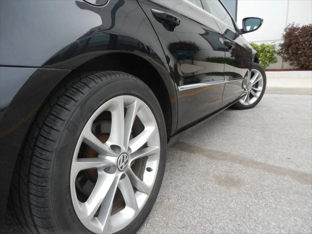 2010 Volkswagen CC Luxury