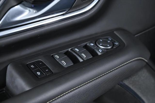 2023 GMC Yukon 4WD SLT