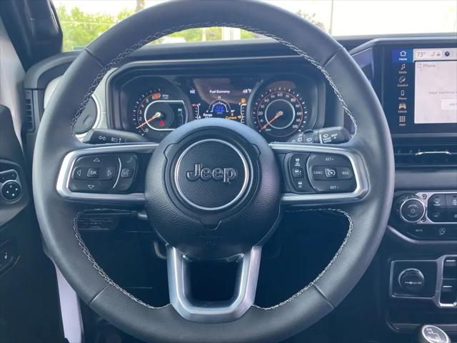 2025 Jeep Wrangler 4-Door Sahara 4x4