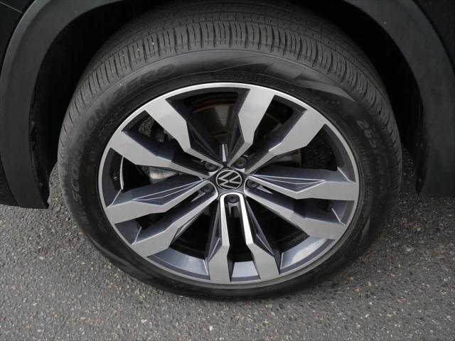 2023 Volkswagen Atlas 3.6L V6 SEL Premium R-Line