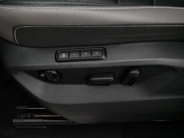 2023 Volkswagen Atlas 3.6L V6 SEL Premium R-Line