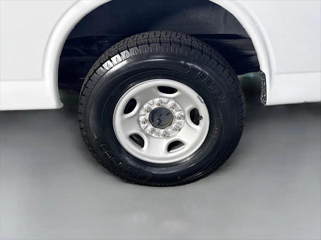 2020 Chevrolet Express Cargo Van RWD 2500 Regular Wheelbase WT