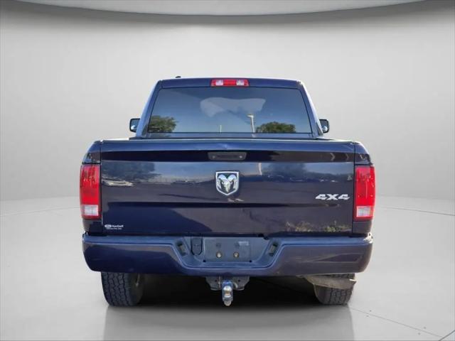 2017 Ram 1500 Express Quad Cab 4x4 6'4" Box