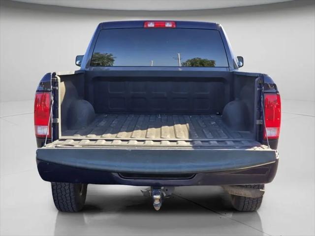 2017 Ram 1500 Express Quad Cab 4x4 6'4" Box