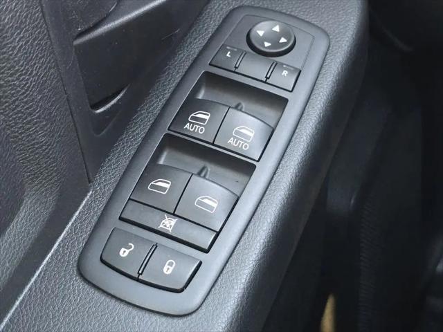 2017 Ram 1500 Express Quad Cab 4x4 6'4" Box