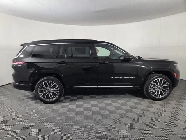 2026 Jeep Grand Cherokee L Summit 4x4
