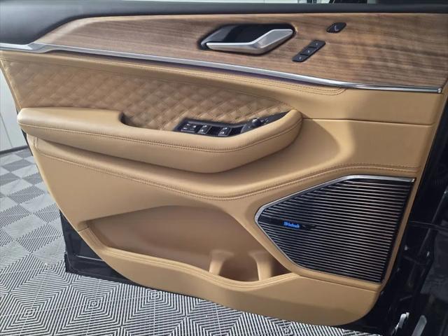 2026 Jeep Grand Cherokee L Summit 4x4