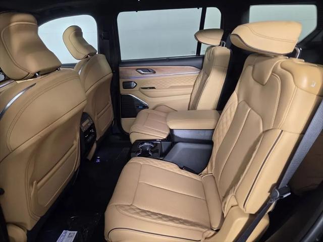 2026 Jeep Grand Cherokee L Summit 4x4