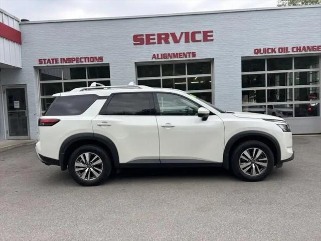 2023 Nissan Pathfinder SL 4WD for sale in Uxbridge, MA