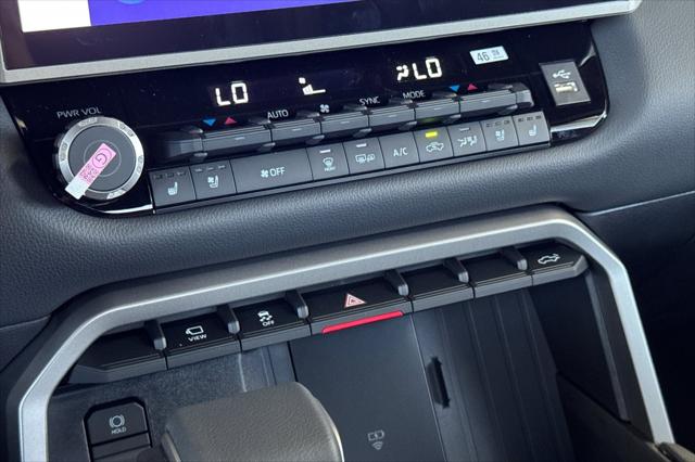 2026 Toyota Tundra Limited CrewMax 5.5' Bed