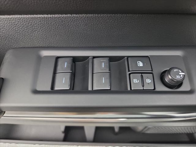 2026 Toyota Tundra SR5 CrewMax 5.5' Bed