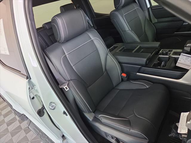 2026 Toyota Tundra SR5 CrewMax 5.5' Bed