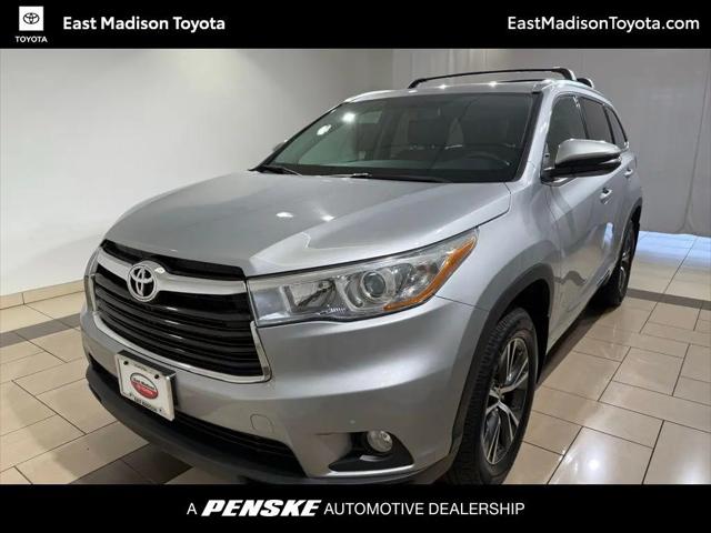 2016 Toyota Highlander XLE V6 for sale in Madison, WI