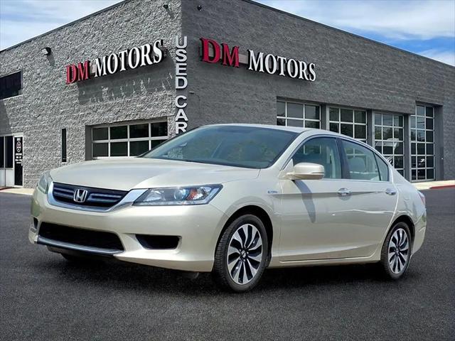 2015 Honda Accord Hybrid Base for sale in Walled Lake, MI
