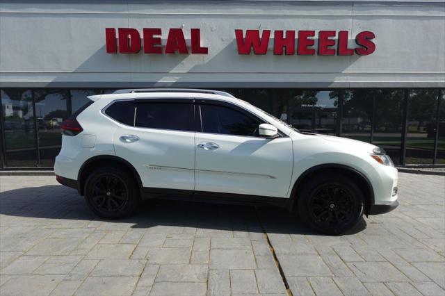 2018 Nissan Rogue SV for sale in Sioux City, IA
