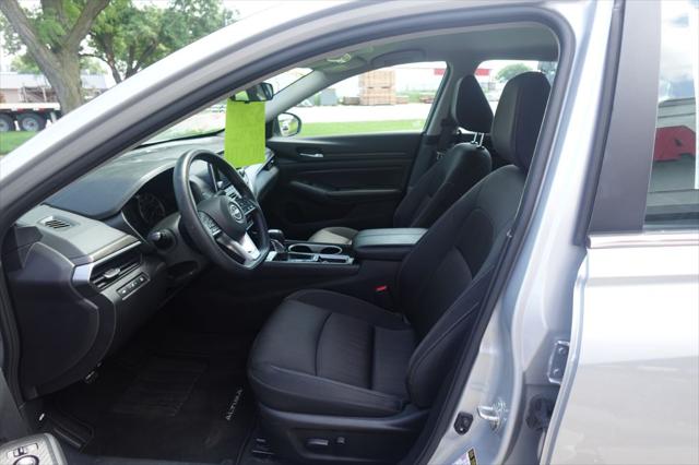 2024 Nissan Altima SV FWD