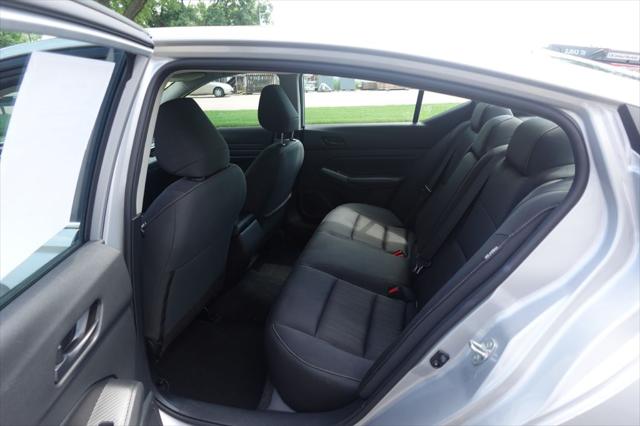 2024 Nissan Altima SV FWD