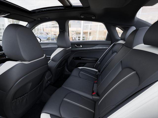 2026 Kia K5 Unknown