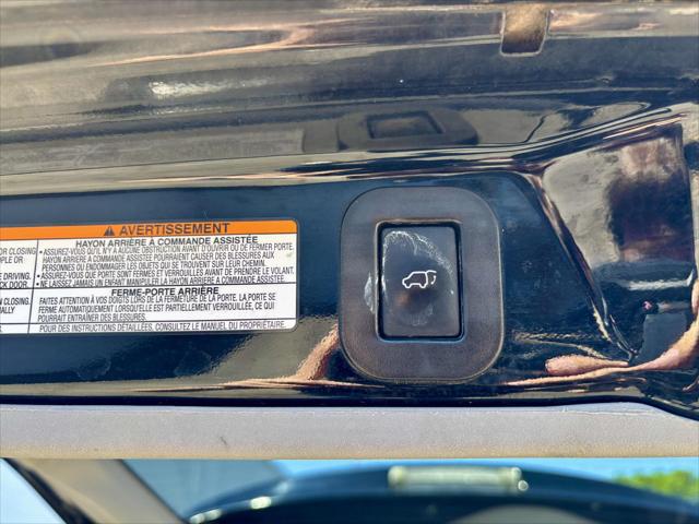 2017 Toyota Sienna SE 8 Passenger