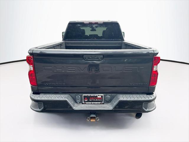 2024 Chevrolet Silverado 2500HD 4WD Crew Cab Standard Bed Custom