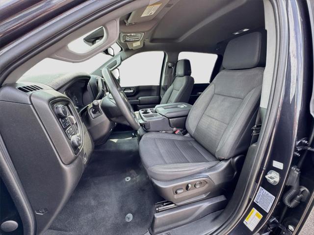2024 Chevrolet Silverado 2500HD 4WD Crew Cab Standard Bed Custom