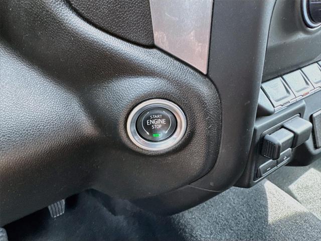 2024 Chevrolet Silverado 2500HD 4WD Crew Cab Standard Bed Custom