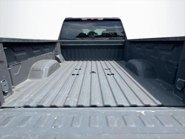 2024 Chevrolet Silverado 2500HD 4WD Crew Cab Standard Bed Custom