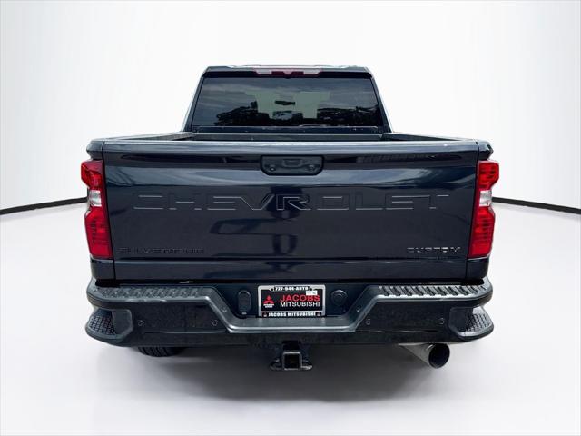 2024 Chevrolet Silverado 2500HD 4WD Crew Cab Standard Bed Custom