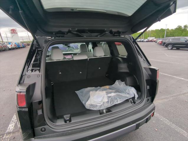 2026 Jeep Cherokee Laredo 4x4