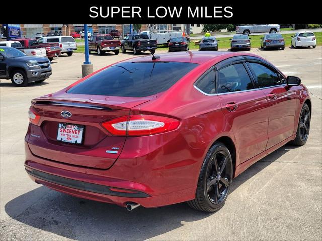 2016 Ford Fusion SE