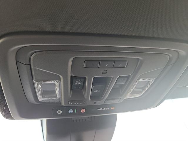 2026 GMC Sierra 1500 Crew Cab, Short Bed, AT4, 4WD