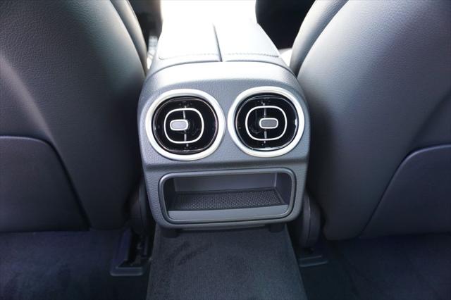 2025 Mercedes-Benz C-CLASS C 300 C 300