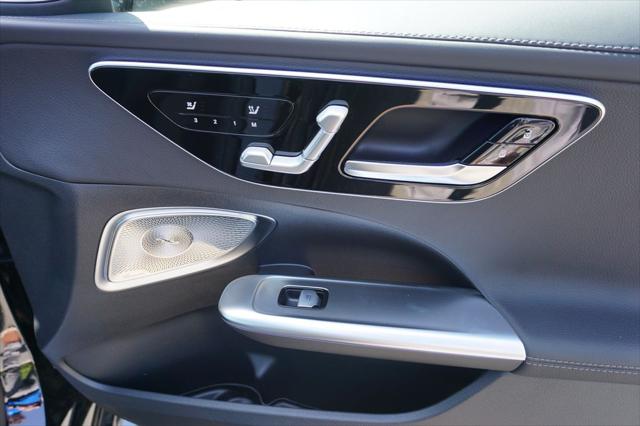 2025 Mercedes-Benz C-CLASS C 300 C 300