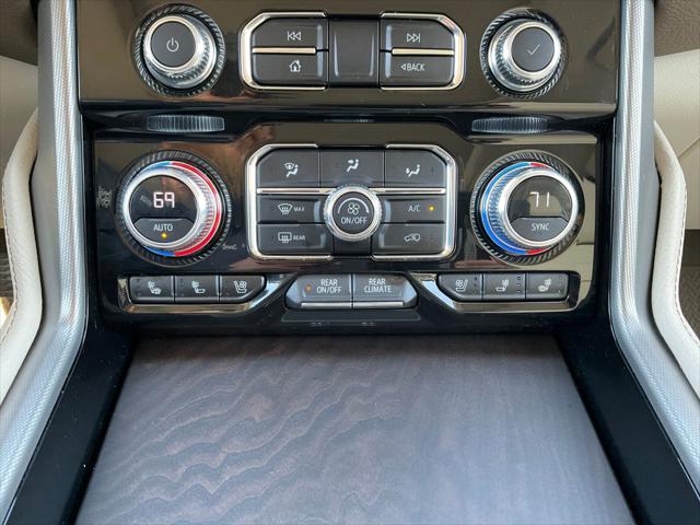 2023 GMC Yukon 4WD Denali