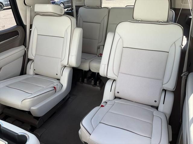 2023 GMC Yukon 4WD Denali