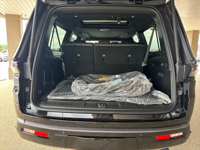 2026 Jeep Grand Wagoneer L Limited Reserve 4x4