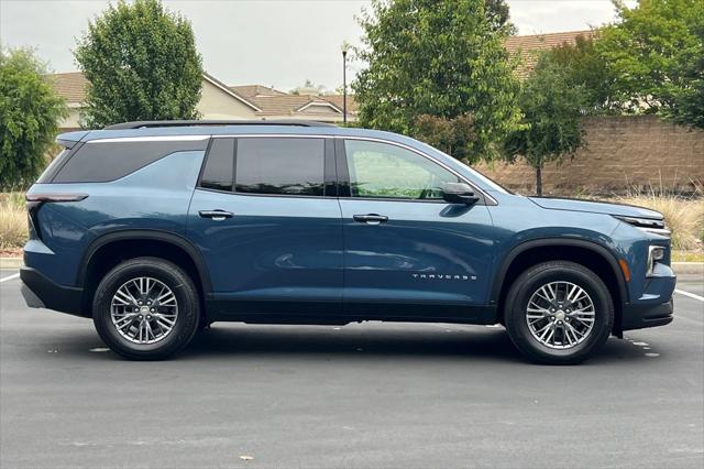 2026 Chevrolet Traverse FWD LT